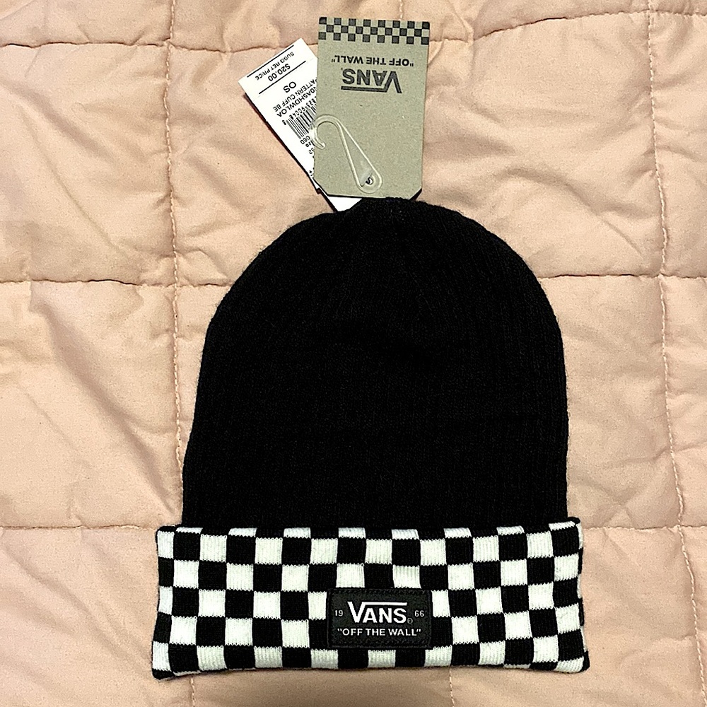 VANS black & white checkered beanie NWT
